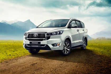 innova crysta on rent in jodhpur